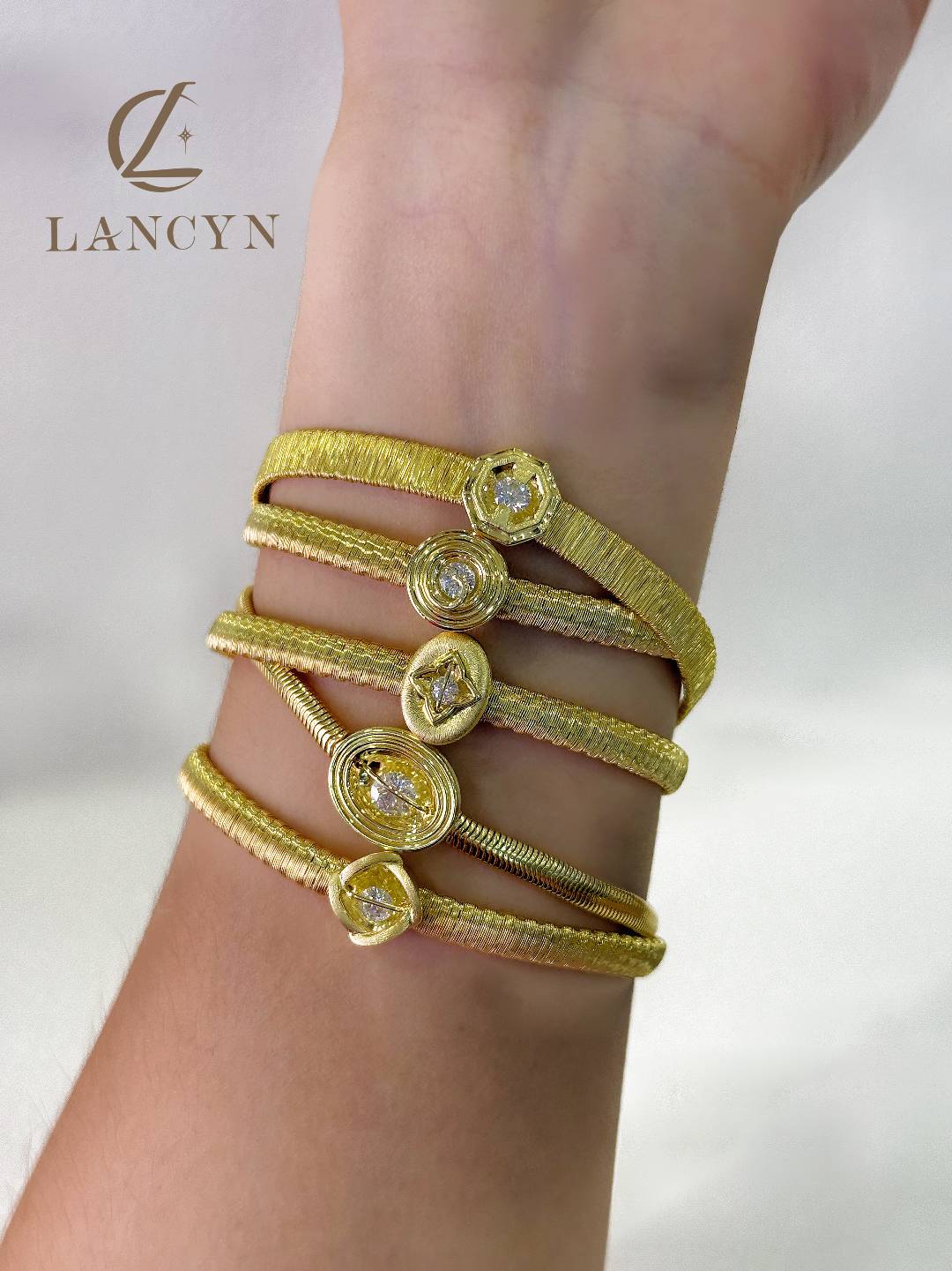 Why European Women Love Handcrafted Silver Jewelry