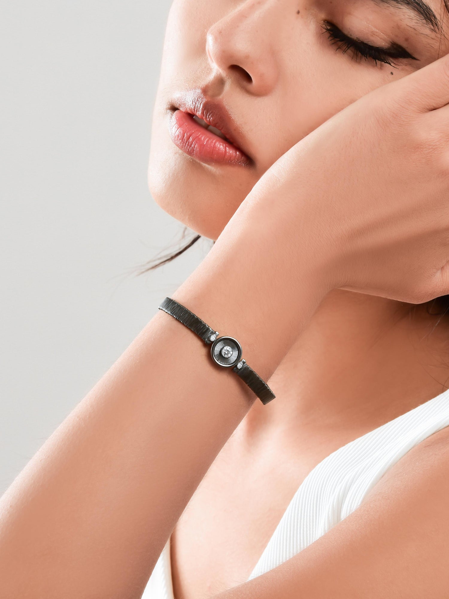 Eclipse Starburst Herringbone